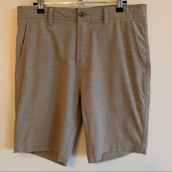 VISSLA Other - Vissla Hybrid Walkshort